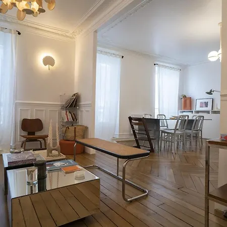 Spacious & Bright Cocoon Paris
